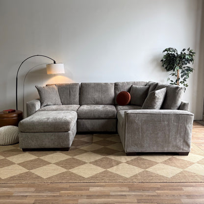 Atlas Modular L-Shape Enclosed w/Ottoman in Gray Chenille