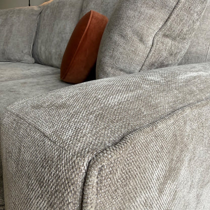 Atlas Modular Grand Corner w/Ottoman in Gray Chenille