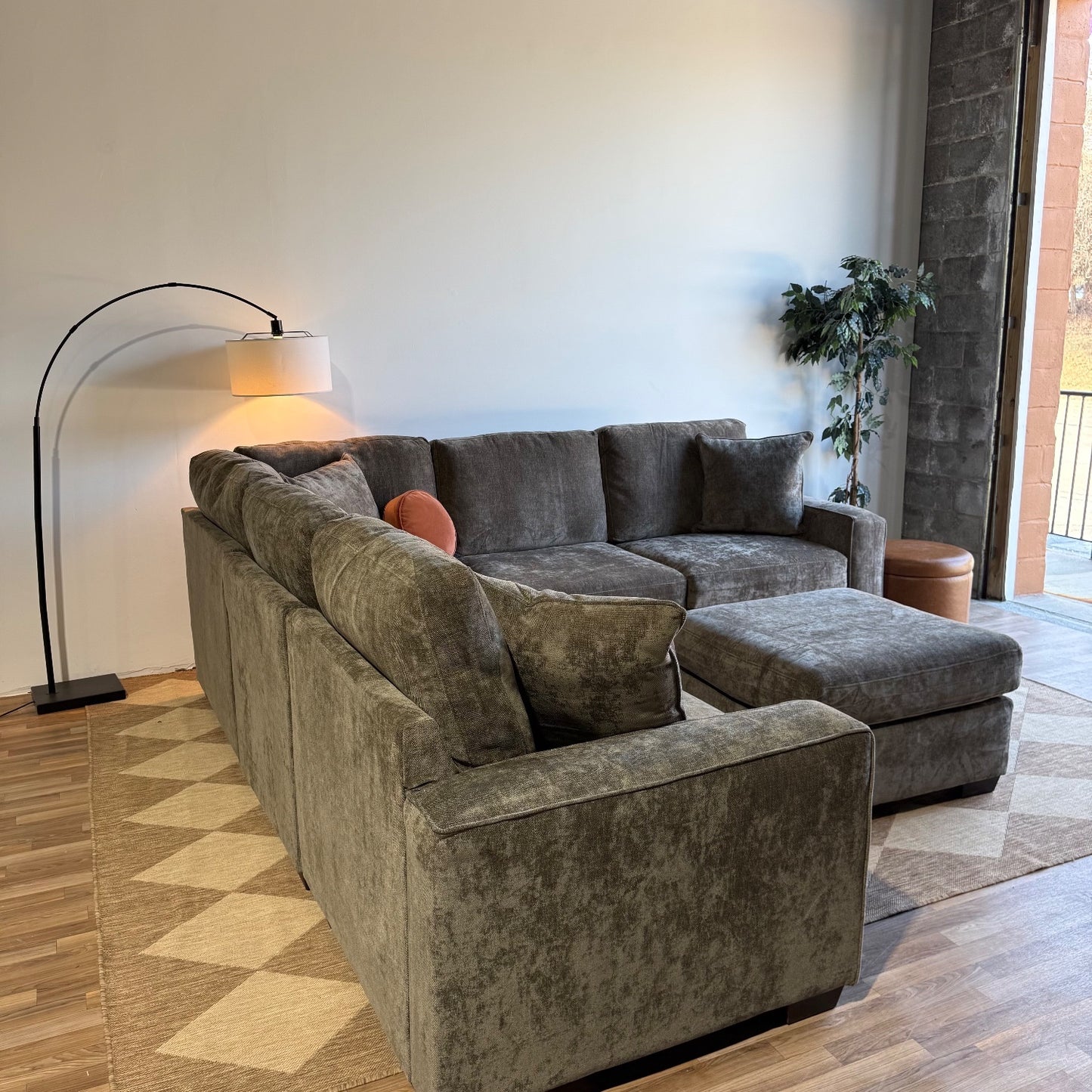 Atlas Modular Corner Sectional w/ Ottoman in Brown Chenille