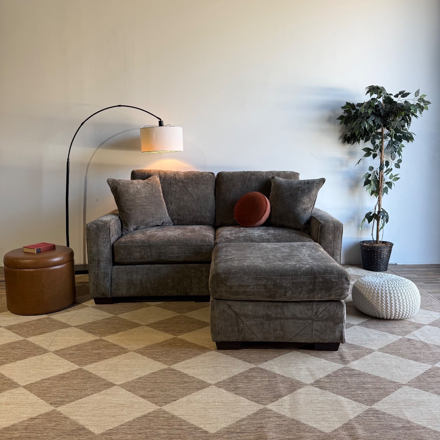 Atlas Modular Loveseat w/Ottoman in Brown Chenille