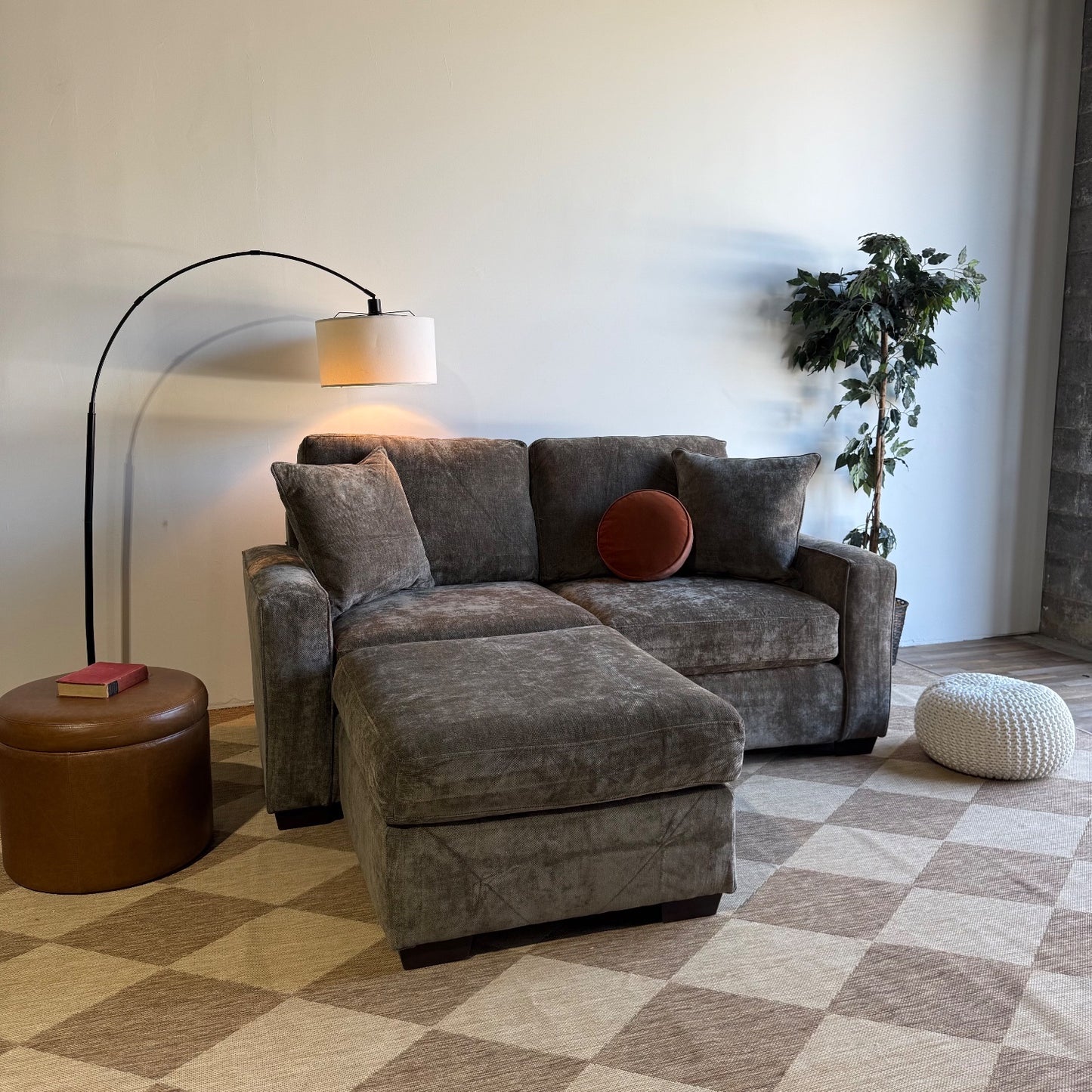 Atlas Modular Loveseat w/Ottoman in Brown Chenille