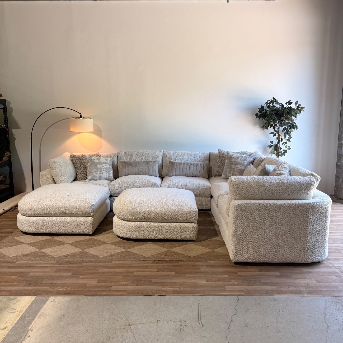 Georgia Grand Corner Sectional + 2 Ottomans in Cream Boucle