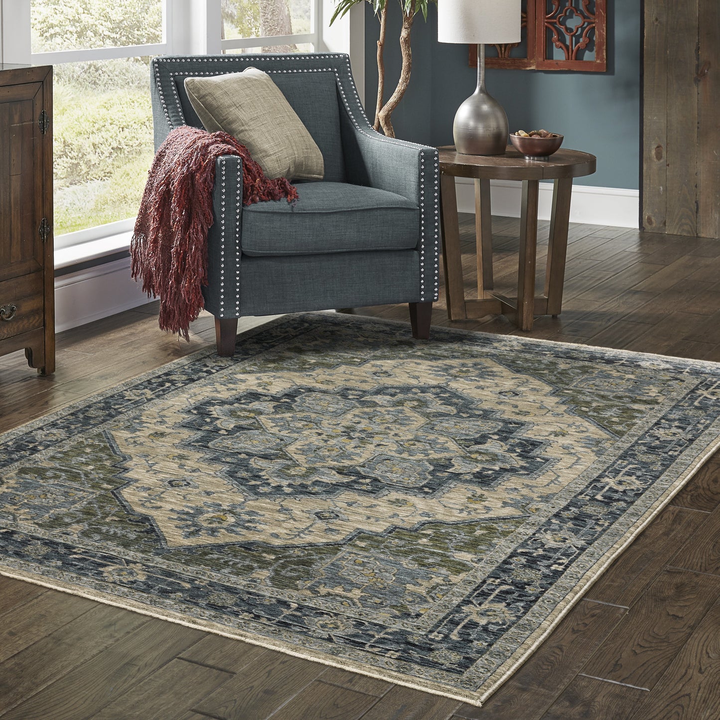 Aberdeen Area Rug — 051G1 (Blue/Beige)