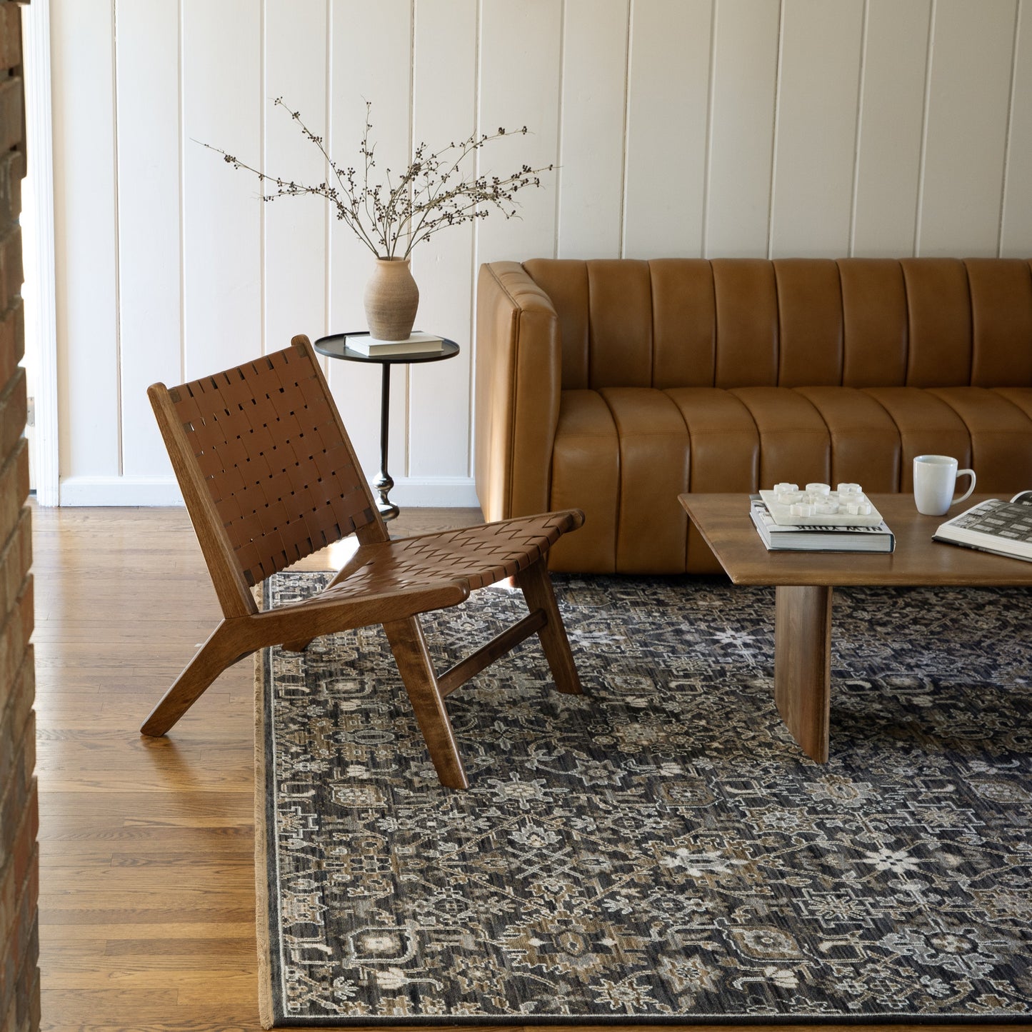 Acacia Area Rug — ACA05 (Black)